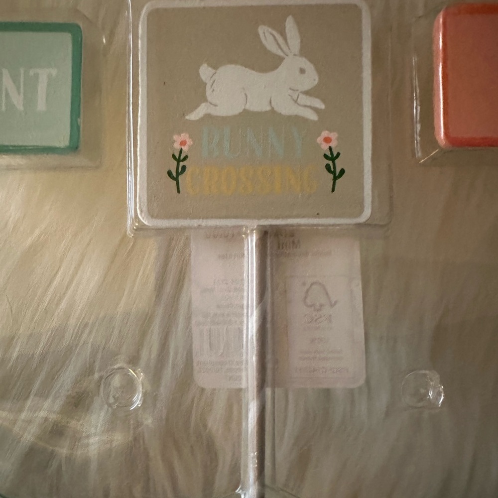 Easter Tiered Tray decor Spritz Mini Signs - Picture 2 of 5